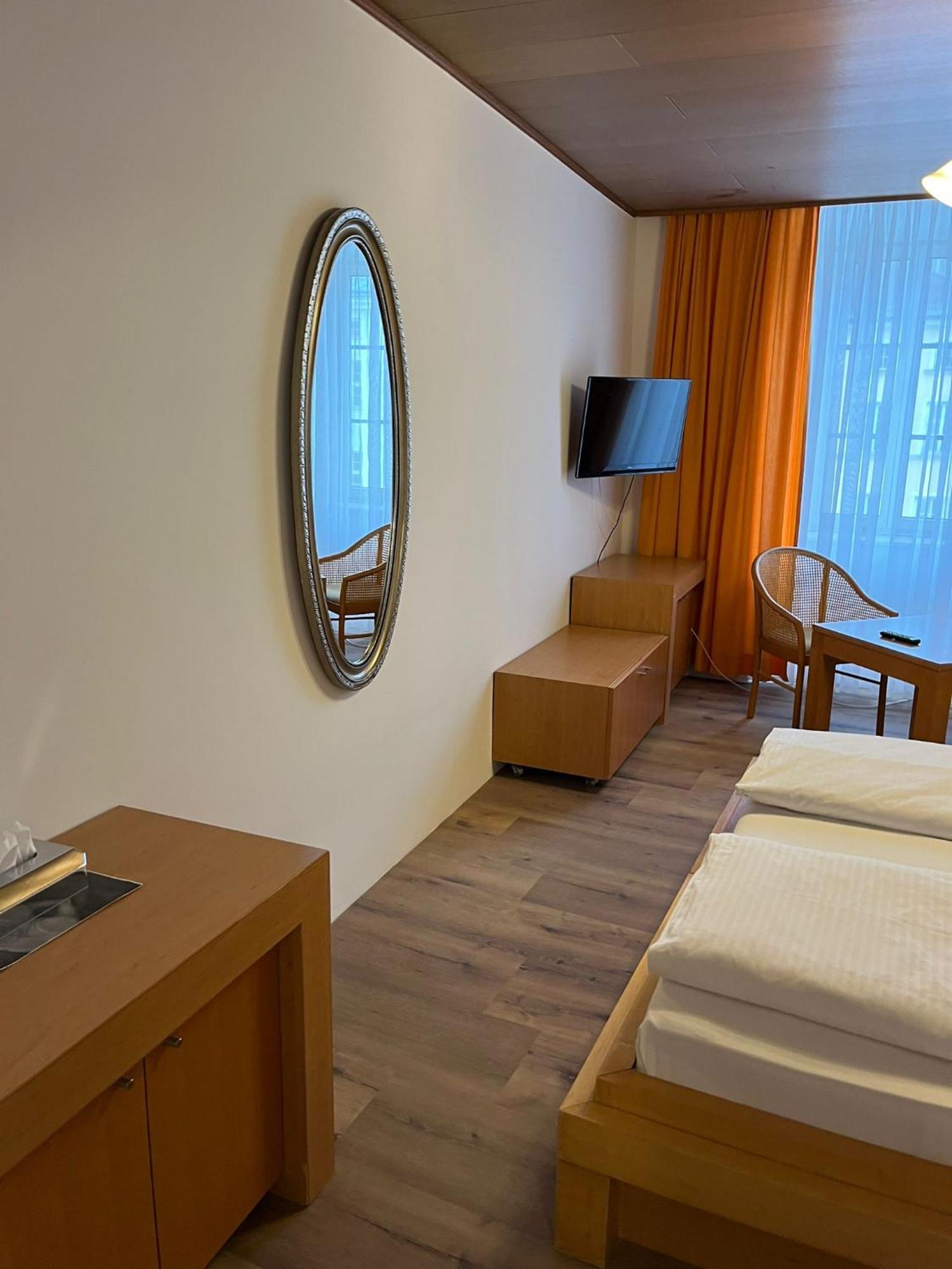 City Hotel Post 20 Braunau am Inn Dış mekan fotoğraf