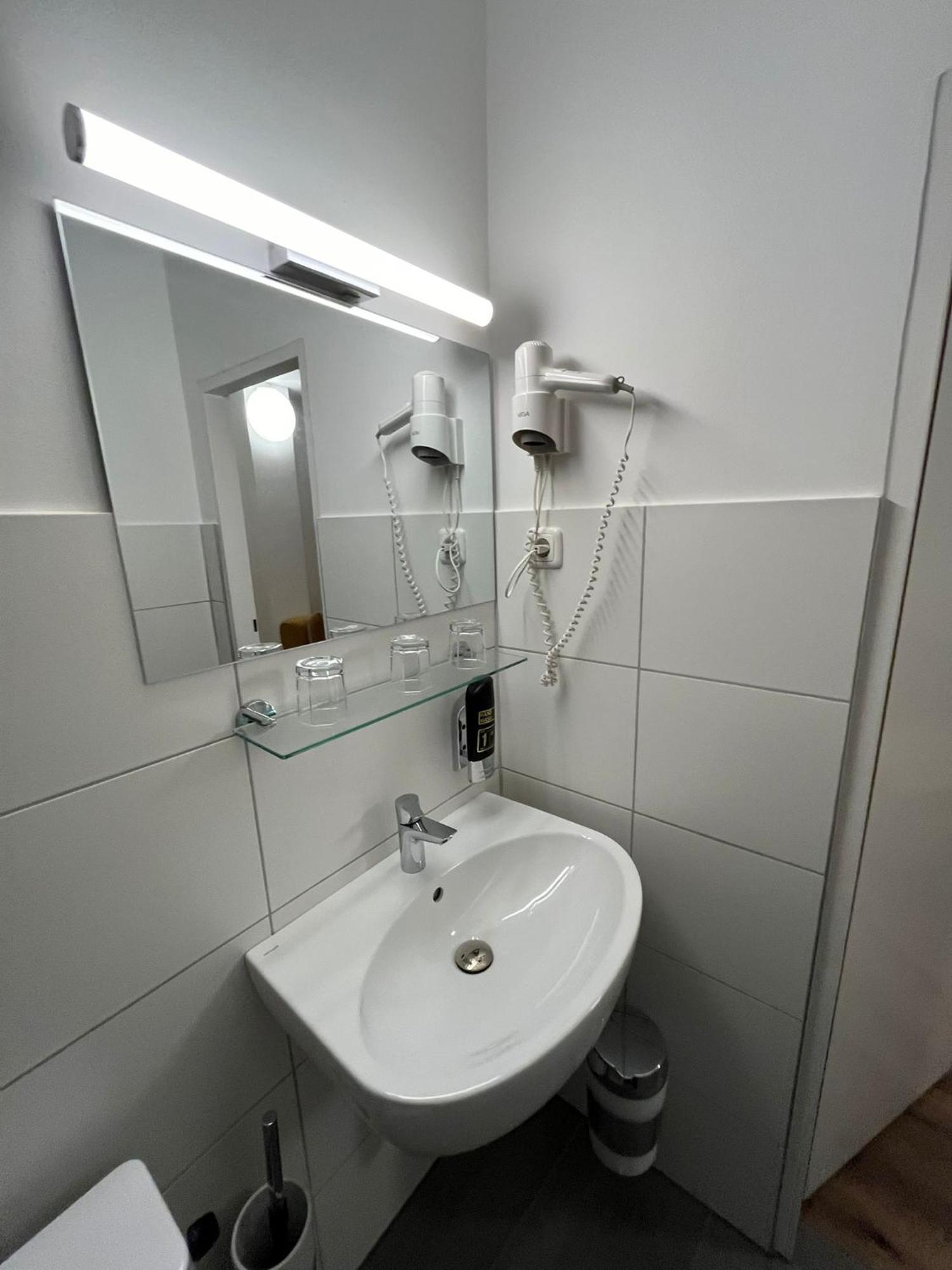 City Hotel Post 20 Braunau am Inn Dış mekan fotoğraf