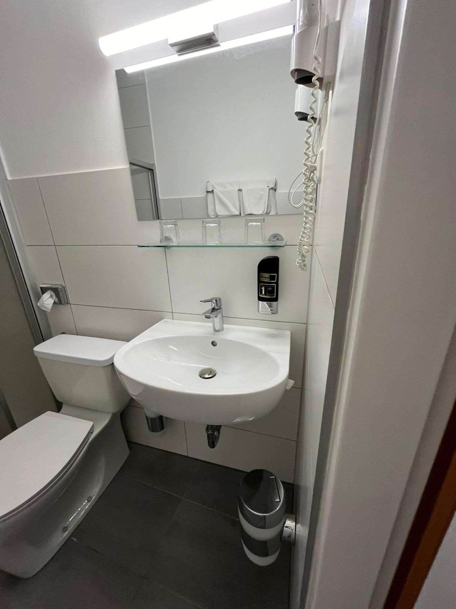 City Hotel Post 20 Braunau am Inn Dış mekan fotoğraf