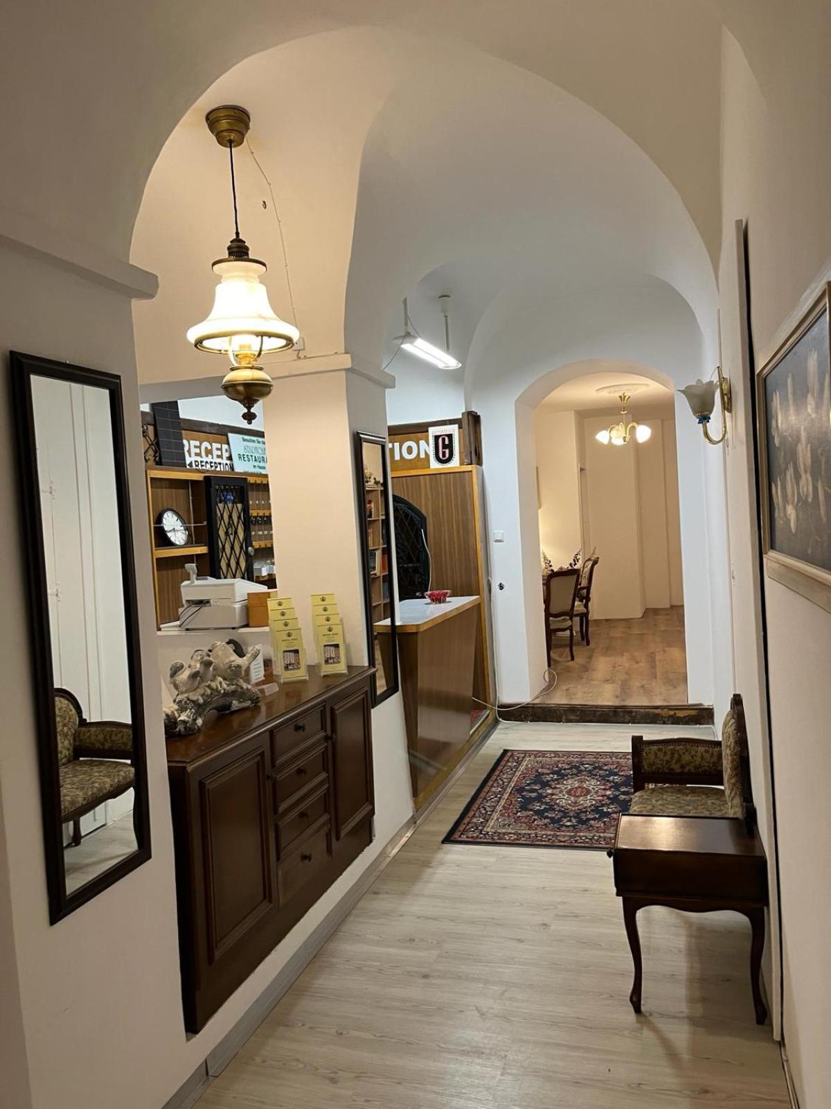 City Hotel Post 20 Braunau am Inn Dış mekan fotoğraf